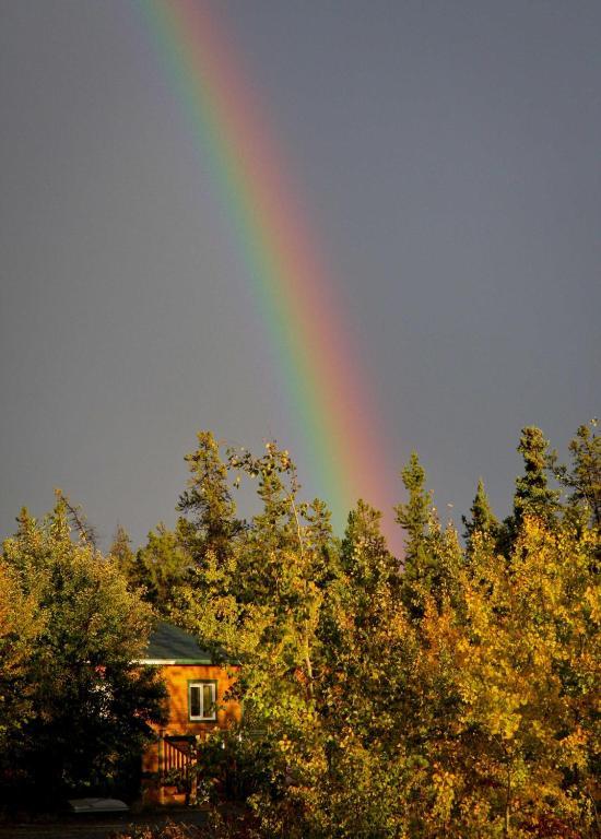 Sundog Retreat Hotel Whitehorse Exterior photo